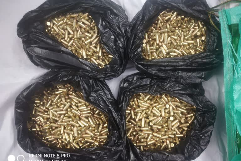 Arrests after police find ammunition in Delhi